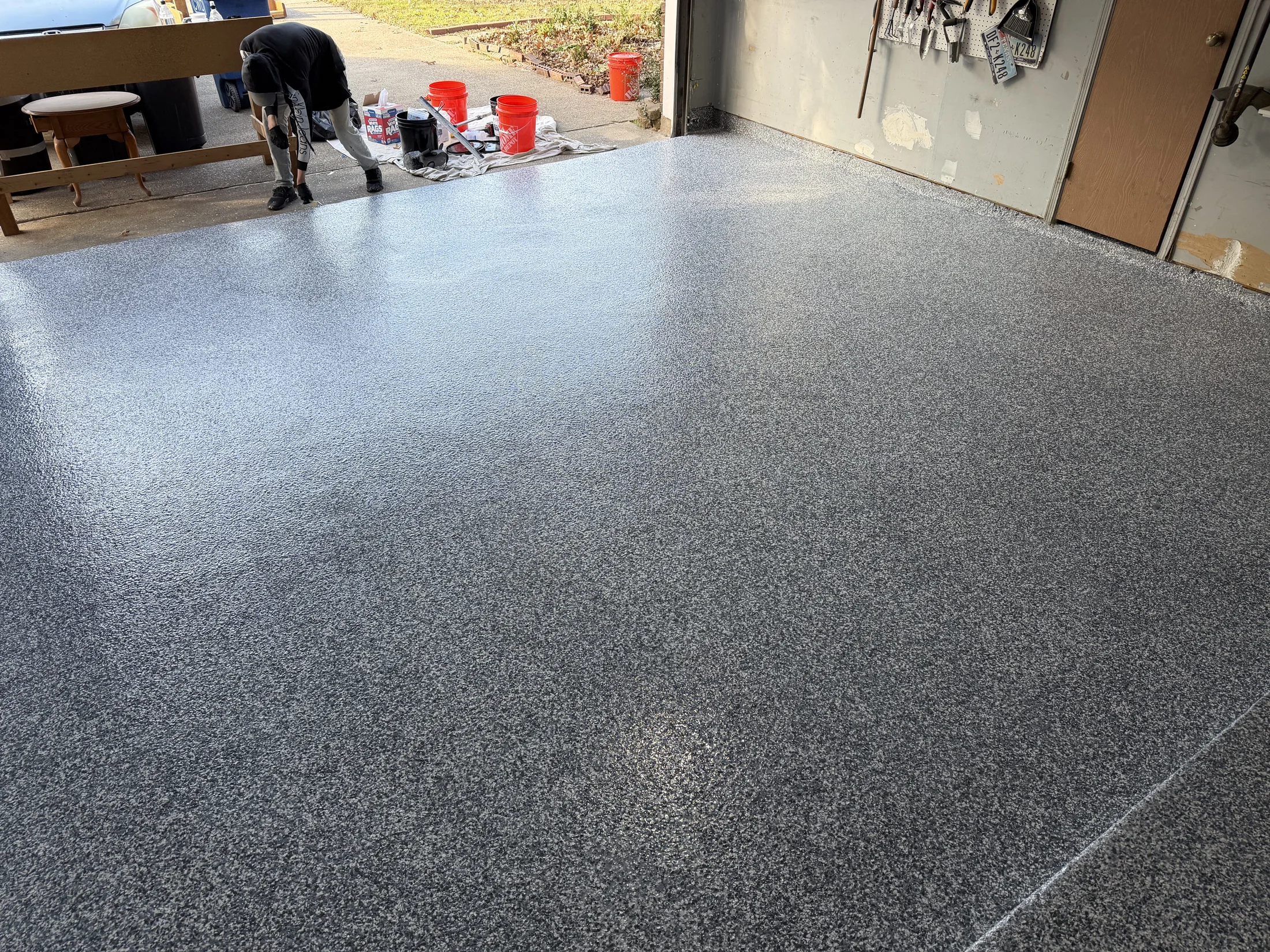 Finished 1.5-car garage floor coating in Euless, Texas